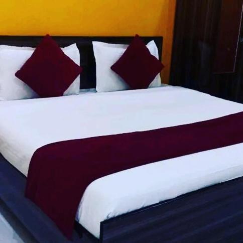 Hotel Suraj Rishikesh Ruang foto